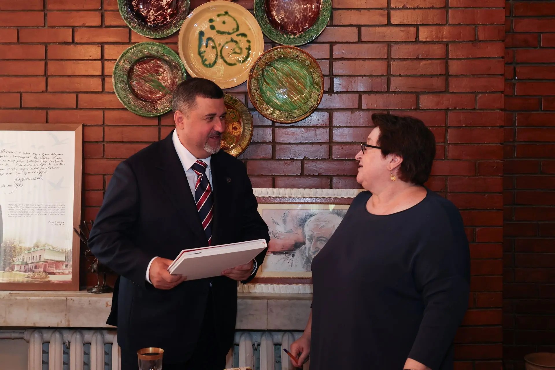 Фёдор Щукин посетил Дом Расула Гамзатова