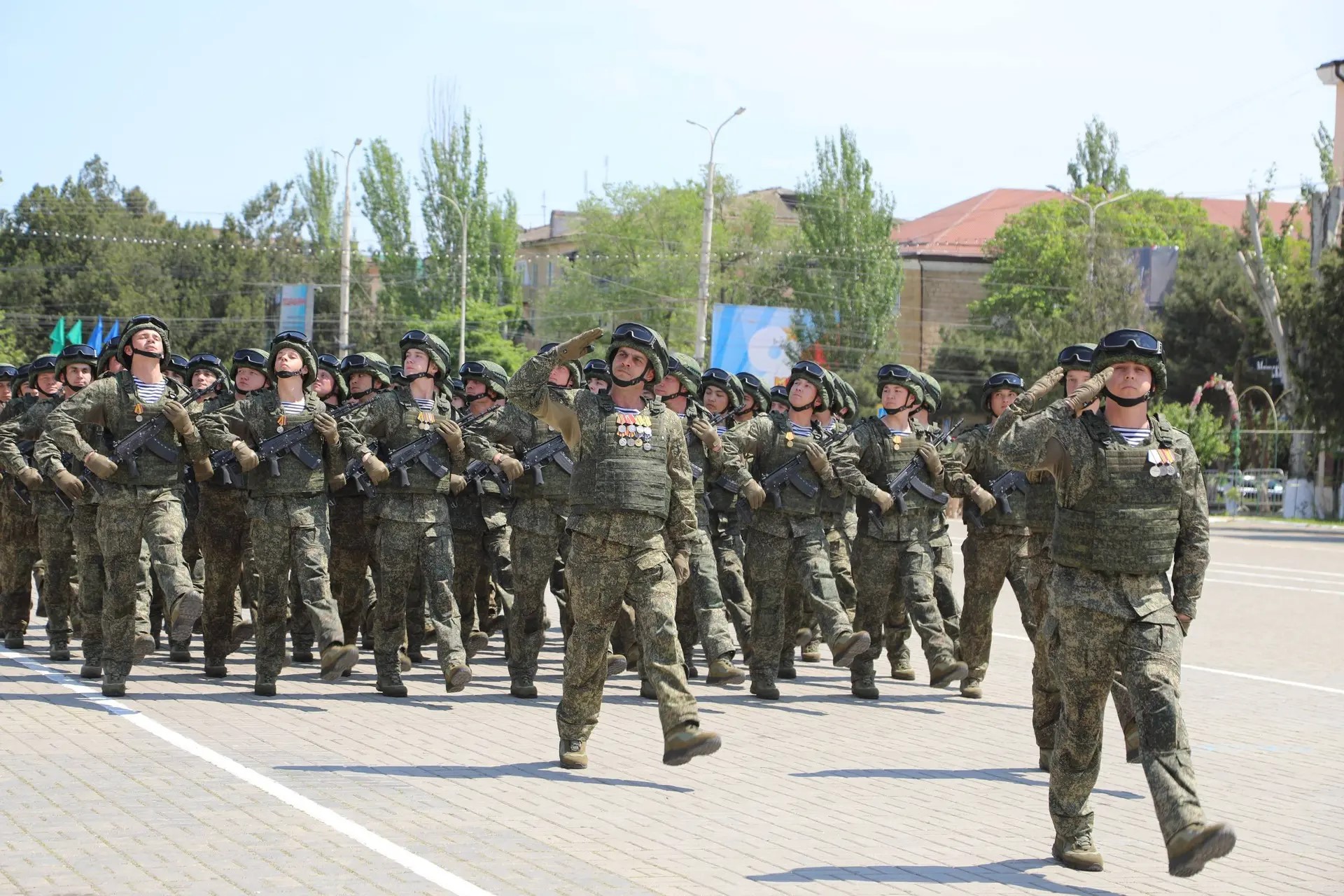 Дагестан выделил 1 млрд на выплаты военнослужащим