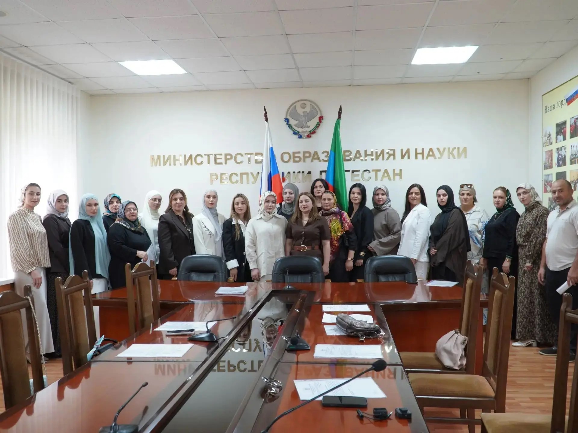 30 земских учителей направлены в районы Дагестана