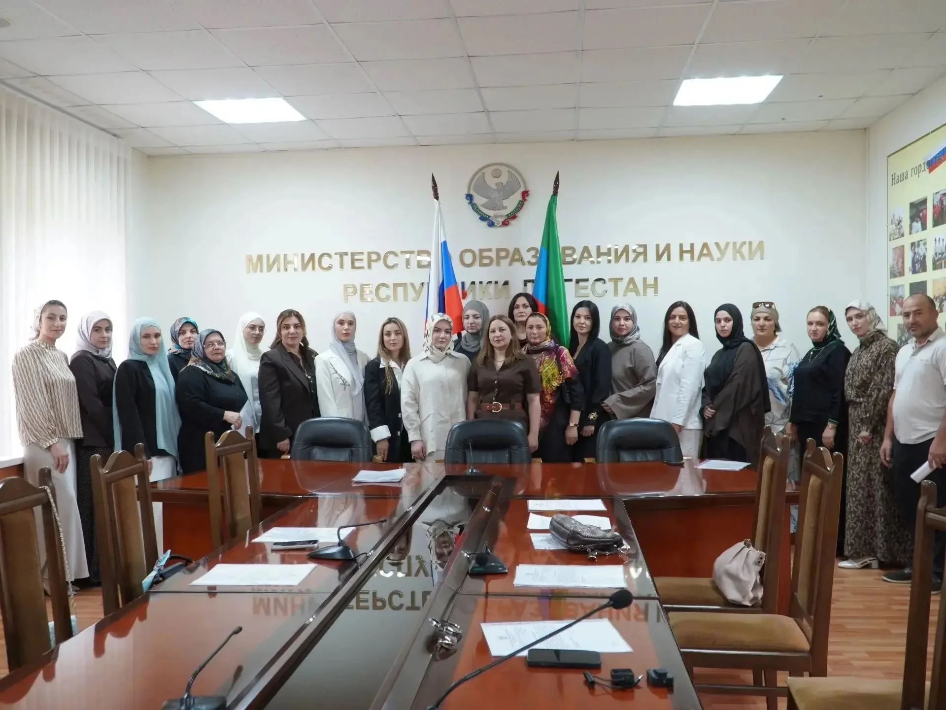 30 земских учителей направлены в районы Дагестана