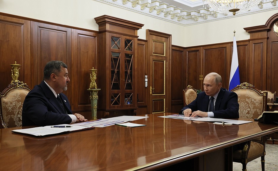 Магомед Рамазанов о встрече Путина и Щукина