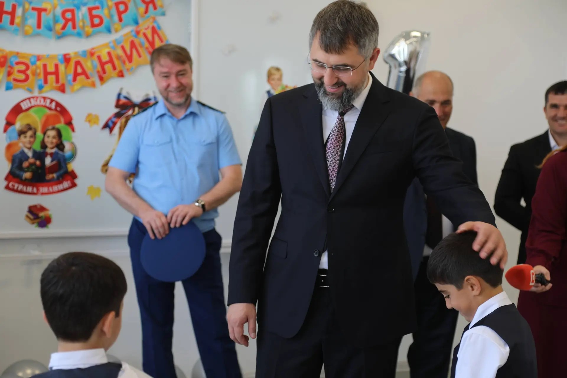 Пять школ и детсад открылись в Дагестане