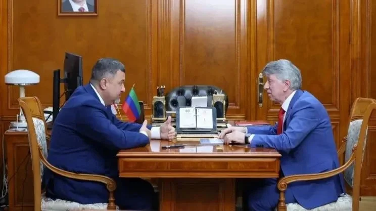 Фёдор Щукин и Акай Муртазаев обсудили развитие фундаментальной науки