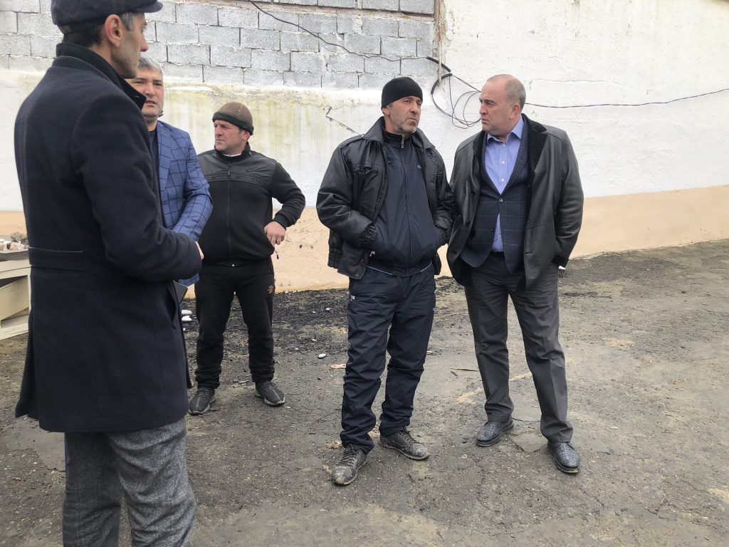 Погорельцев Верхнего Казанище посетил глава района Камиль Изиев