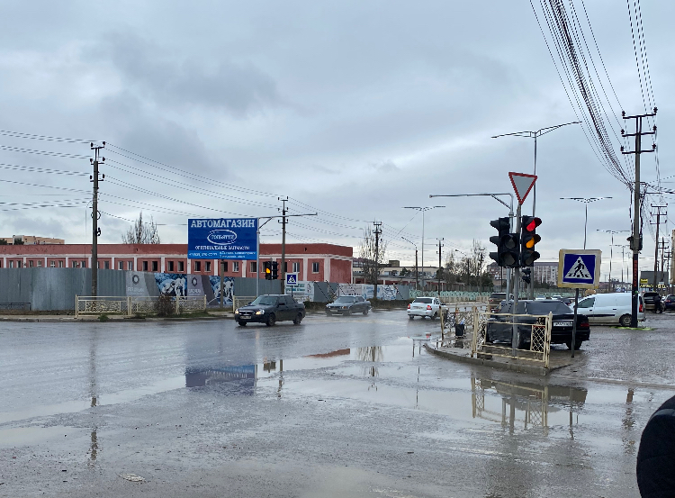 В Дагестане появились 140 новых светофоров для слабовидящих пешеходов