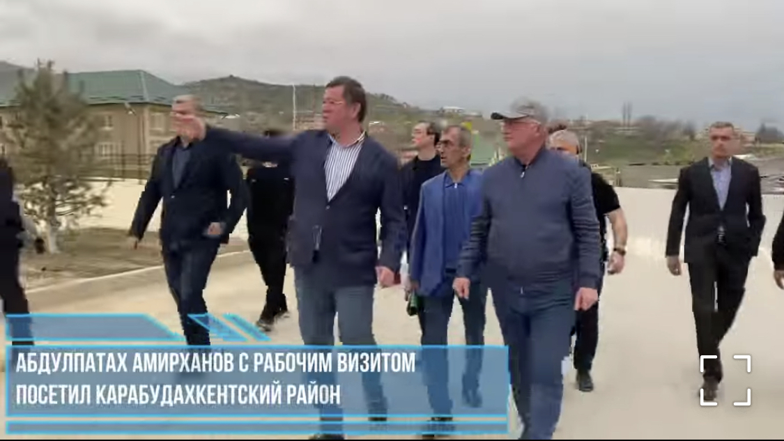 Абдулпатах Амирханов принял ряд решений по устранению проблем в Карабудахкентском районе