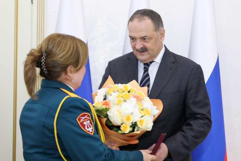 Юлдуз Валиевна Липинская (Валиева) удостоена звания  «Заслуженная артистка РД»