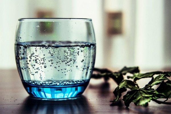 Почему газированная вода вредна для организма