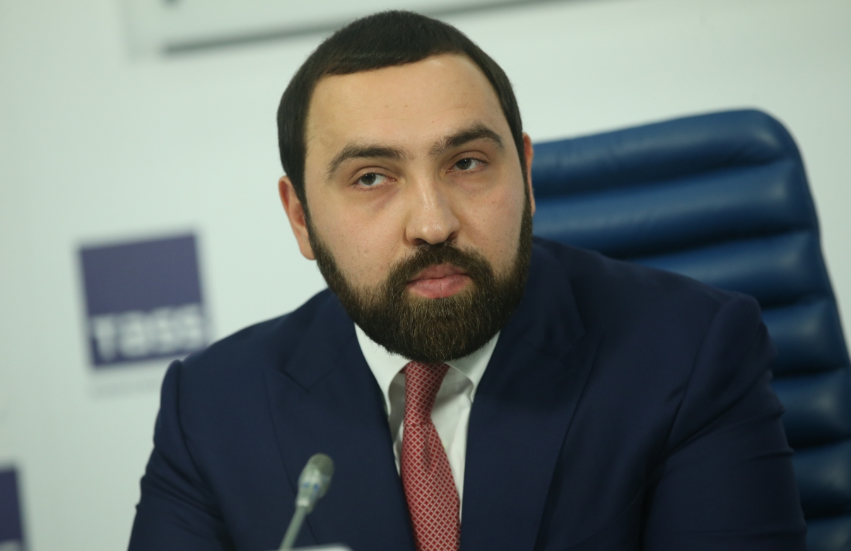 Лидер «Трезвой России» Султан Хамзаев поздравил дагестанцев со 100-летием ДАССР