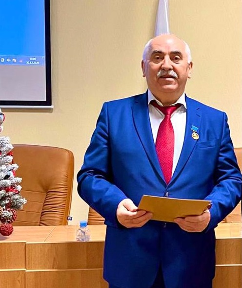 Али Абакарович Алиев награжден знаком отличия «За заслуги перед Санкт‑Петербургом»