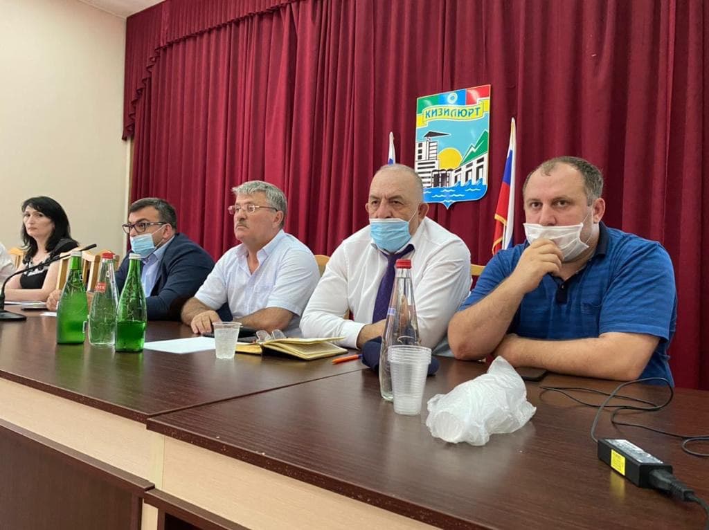 Работодателей из Хасавюрта и Кизилюрта ознакомили с проектом господдержки при трудоустройстве безработных граждан