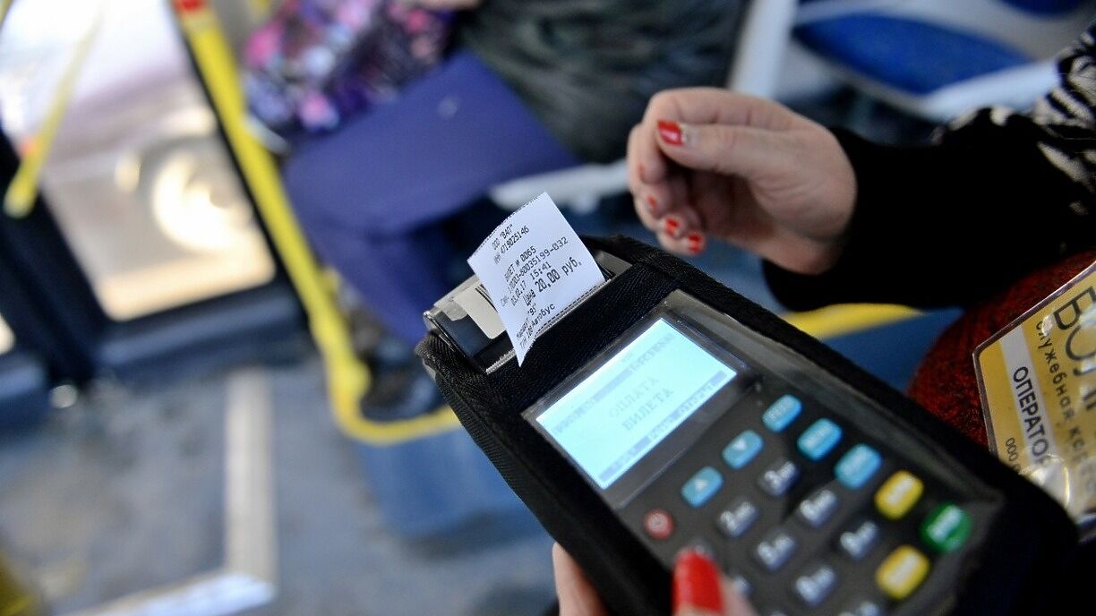 Проезд в общественном транспорте в Дагестане подешевеет при пользовании картой "Мир"