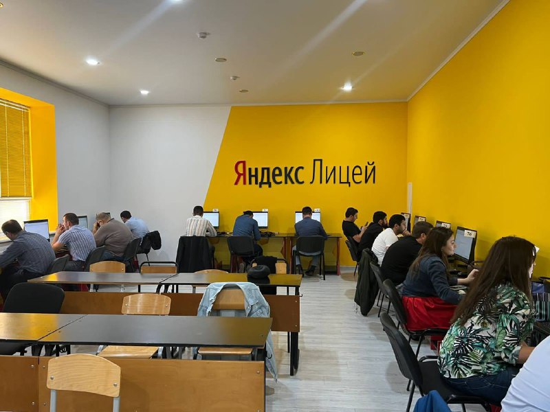 В Дагестанском кадровом центре прошла аттестация специалистов в сфере закупок