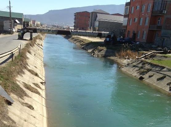 В махачкалинском КОРе утонул семилетний мальчик