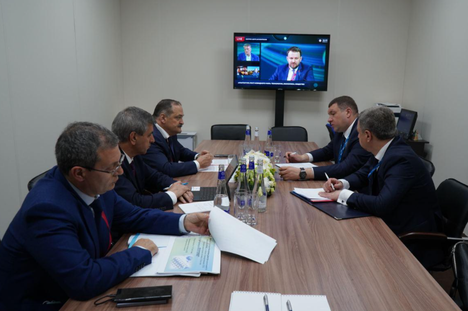 Дагестан  и ООО «Газпром газомоторное топливо» подписали  соглашение по расширению использования природного газа в качестве моторного топлива