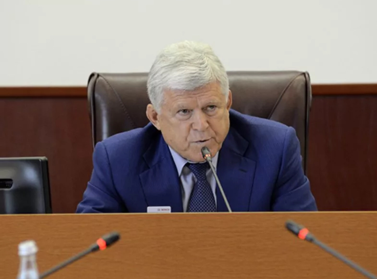 Хизри Шихсаидов покидает должность спикера НС РД