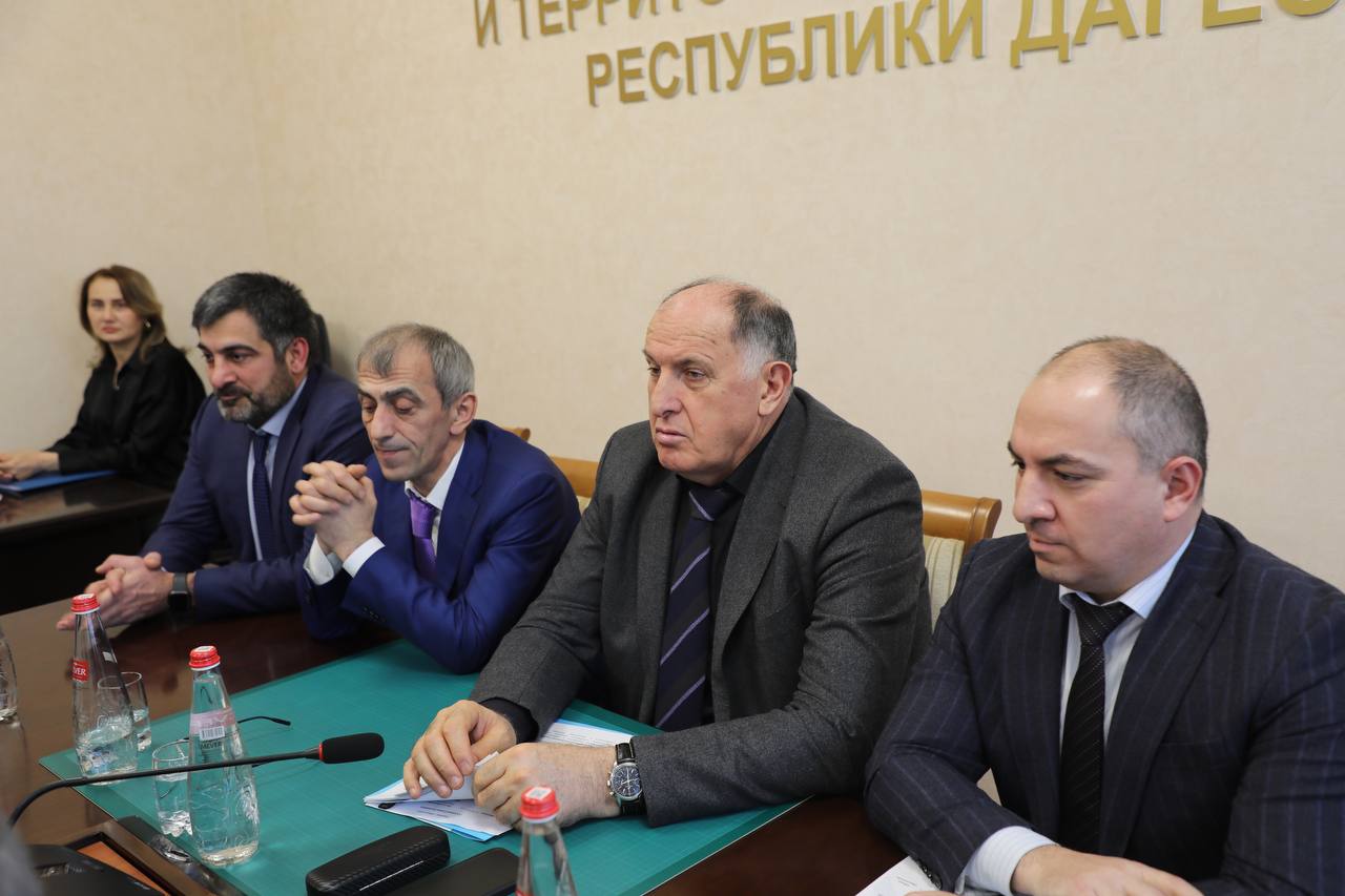 В Дагестане усилят контроль за исполнением республиканской инвестпрограммы