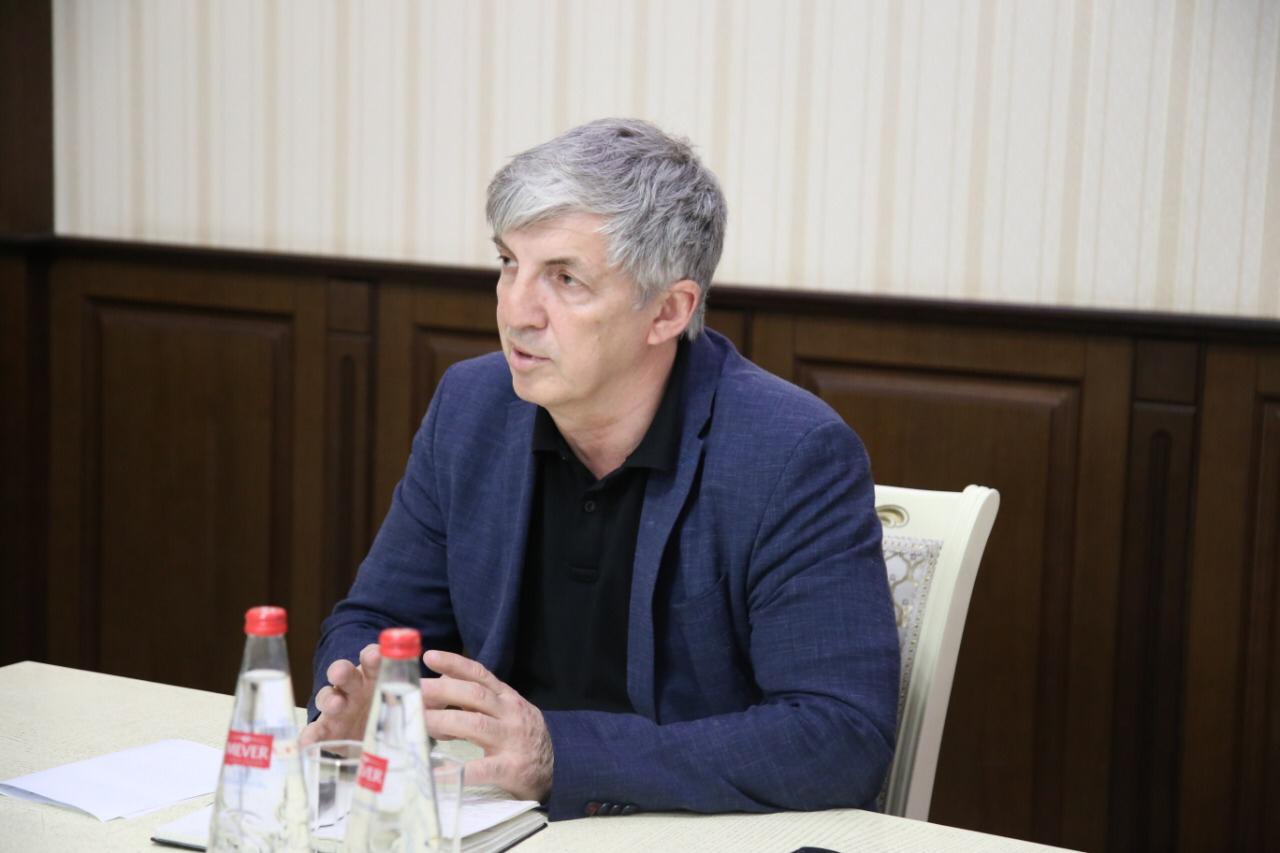 Меликов назначил Абакарова государственным секретарем Республики Дагестан.