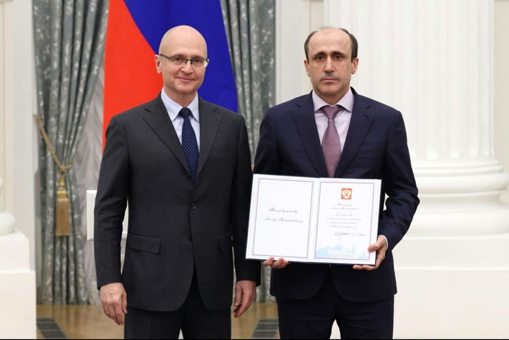 Алим Темирбулатов получил Благодарственное письмо от Президента России