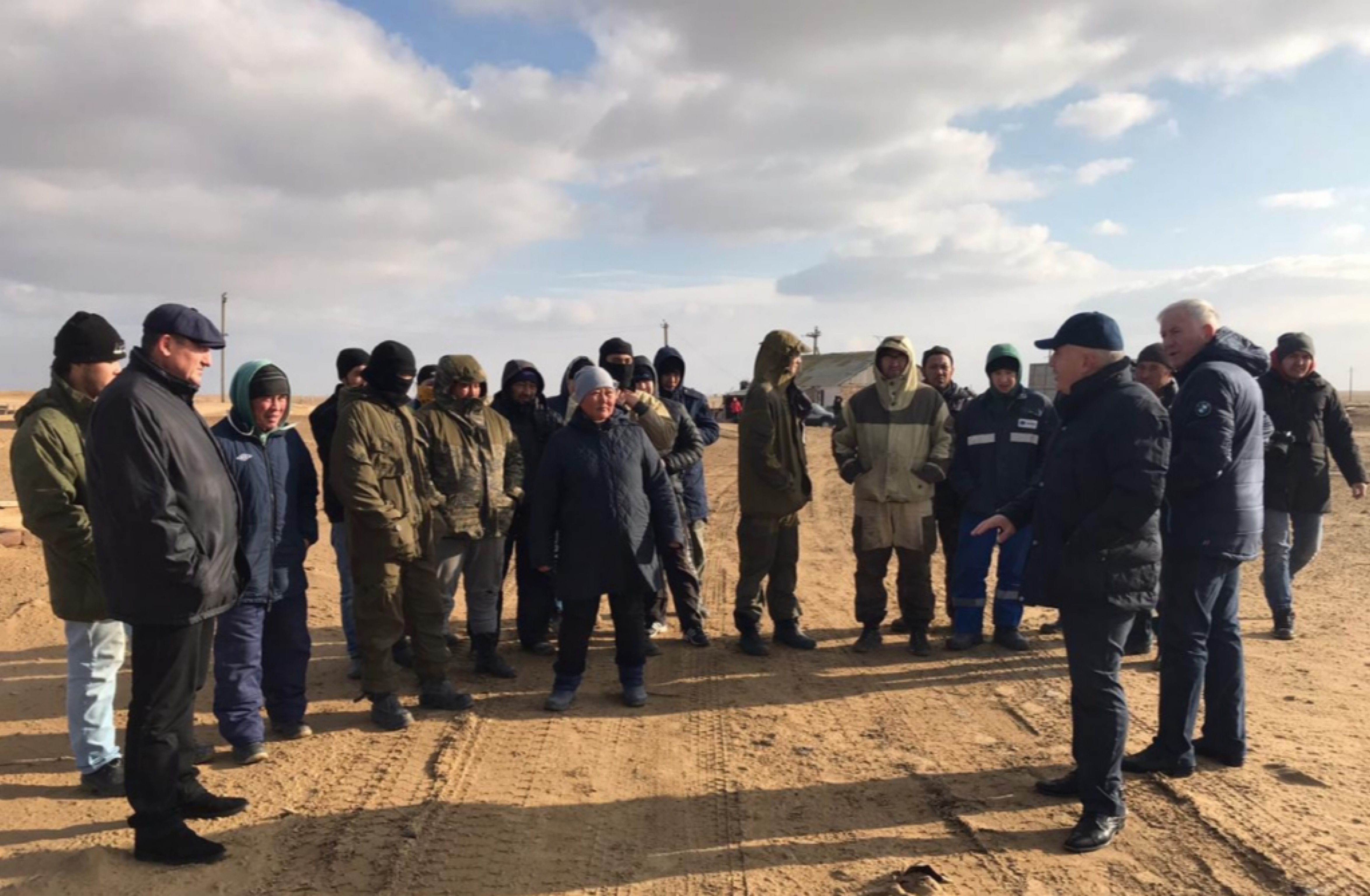 Шарип Шарипов оценил ситуацию с отгонным животноводством в Тарумовском и Ногайском районах