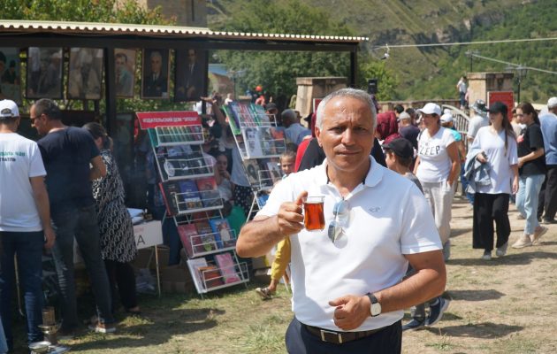 На Чайном фестивале в Согратле собрались жители района и многочисленные гости