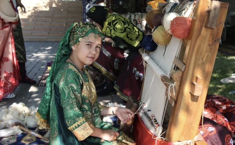 Туроператоры получат субсидии на развитие детского туризма в ДагестанеДиана Муталибова