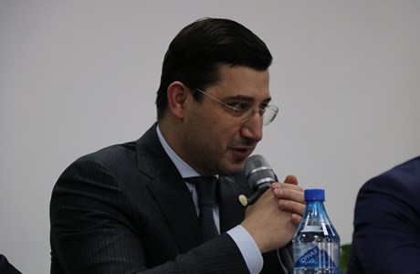 Гаджимагомед Гусейнов встретился со студентами Северо-Кавказского института ВГУЮ