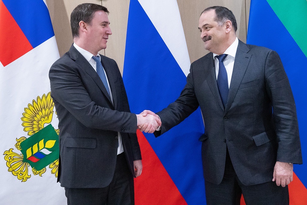 Сергей Меликов и руководитель Минсельхоза РФ Дмитрий Патрушев   обсудили  вопросы развития АПК Дагестана