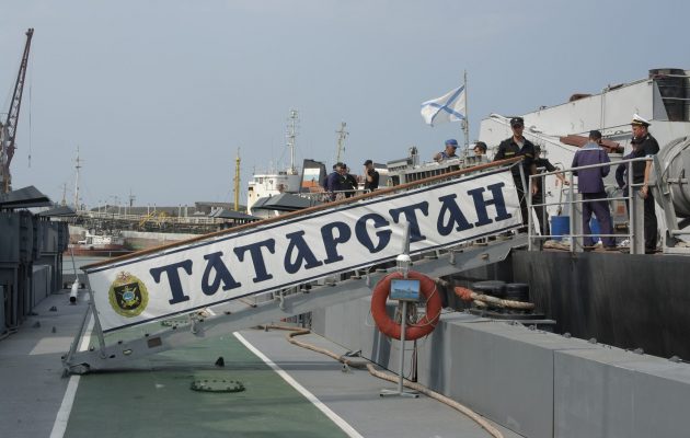 В гавани Махачкалы базируется основное соединение Каспийской флотилии