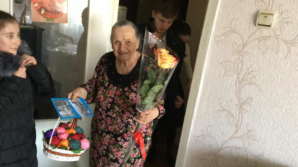Единственную блокадницу в Буйнакске посетил глава города