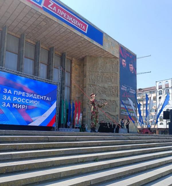 Память жертв терроризма почтили в Дагестане