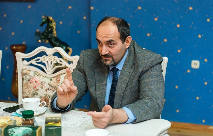 Яхья Бучаев рассказал об условиях, создаваемых в Дагестане для развития человеческого потенциала