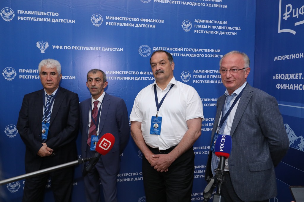 Абдулпатах Амирханов: «Главная задача контролеров – не просто проверить, а предупредить нарушения»
