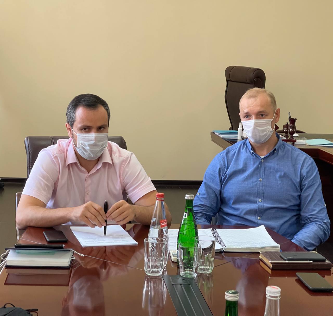 В Дагестане обсуждены вопросы оформления договорных отношений при поставке газа в многоквартирные жилые дома