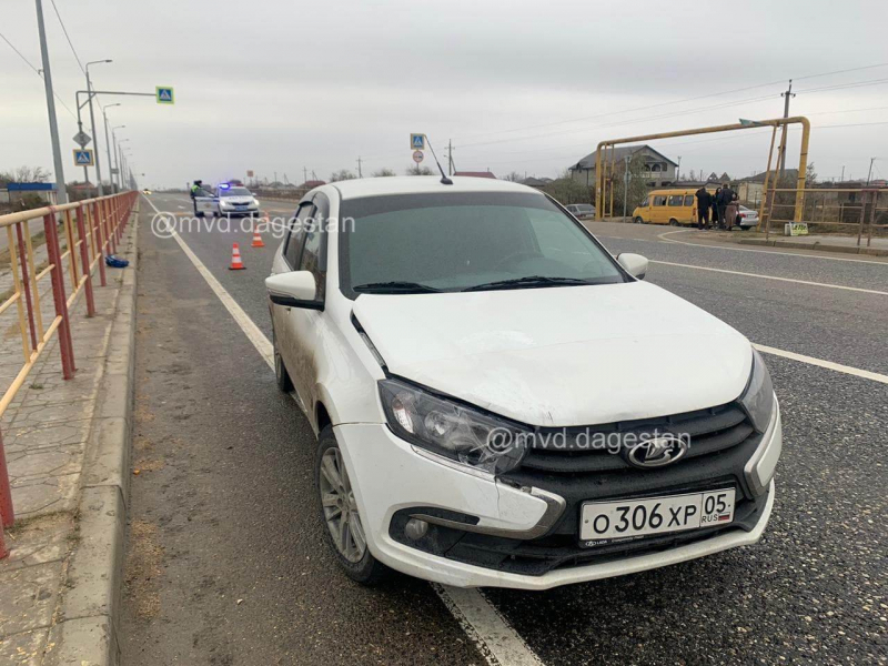 В Махачкале на пешеходной зоне сбили ребенка на смерть