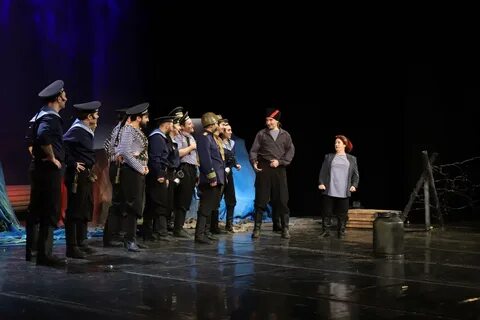 В Русском театре в Махачкале идет показ оперетты "Севастопольский вальс"