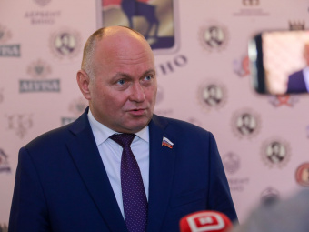Сенатор Алексей Кондратенко оценил виноградарческий потенциал Дагестана