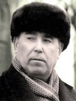 Кумыкский поэт, прозаик и драматург, участник ВОВ Абдулвагаб Сулейманов