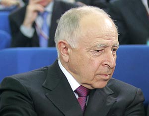 Муху Алиев стал единственным на Северном Кавказе полным кавалером ордена "За заслуги перед Отечеством"