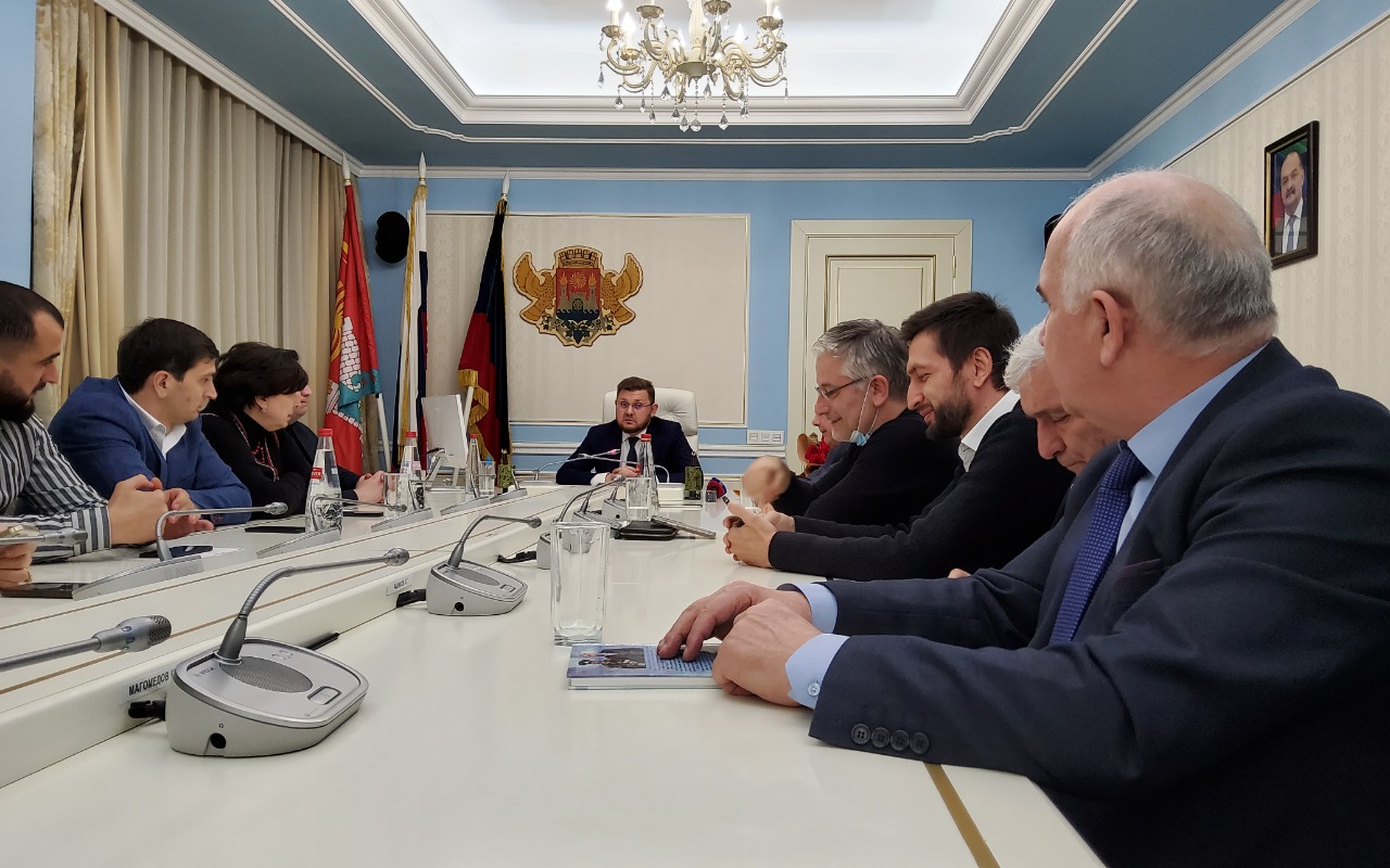 Салман Дадаев встретился с представителями СМИ