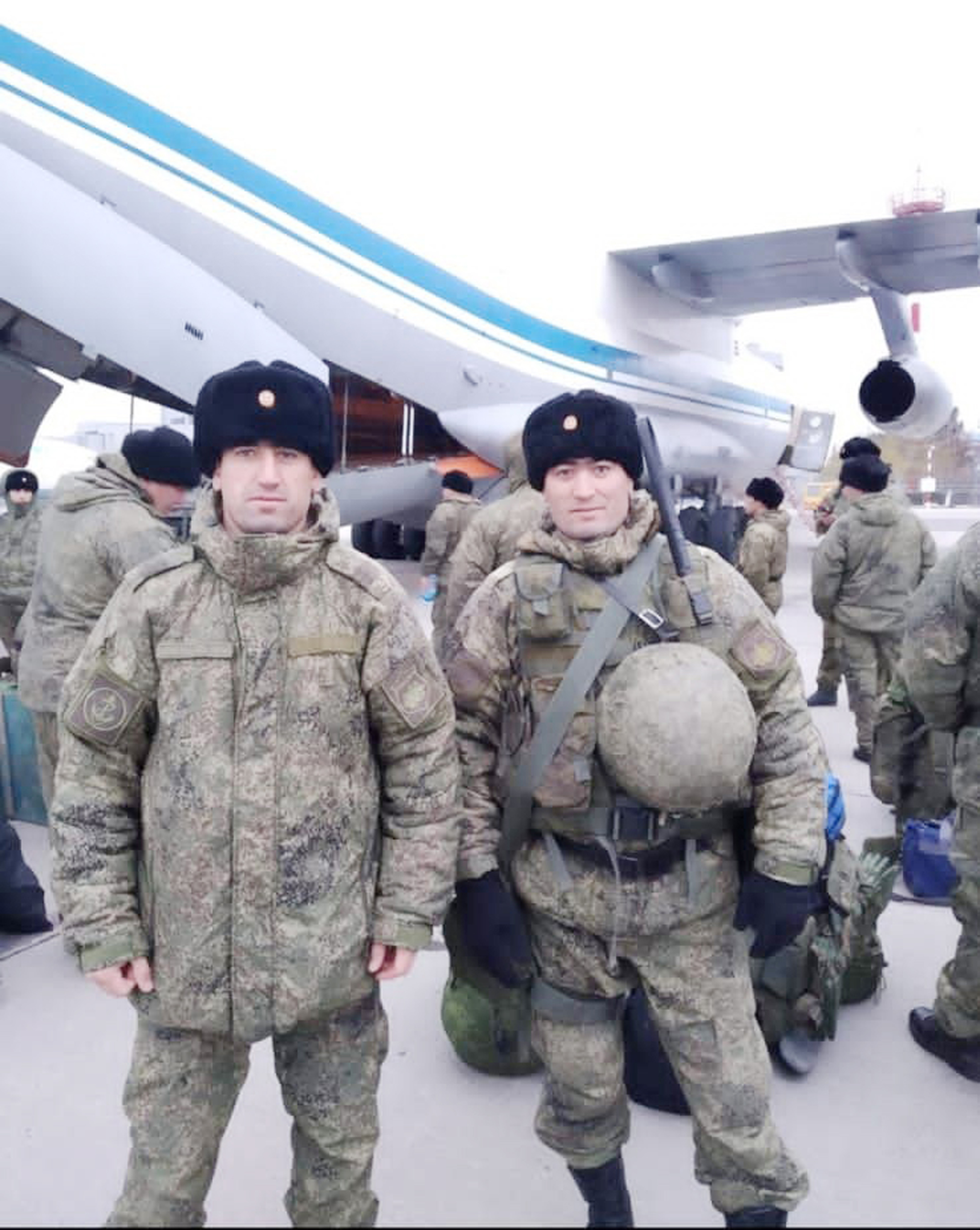 Агъачавуллу Алибековланы 4 уланы Украинада хас гьаракатда ортакъчылыкъ эте