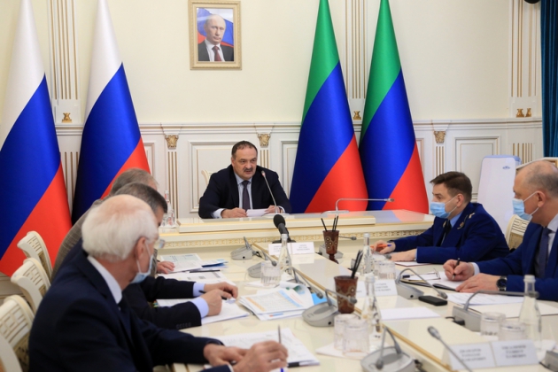 Заседание Комиссии по увеличению доходной части консолидированного бюджета прошло в Дагестане