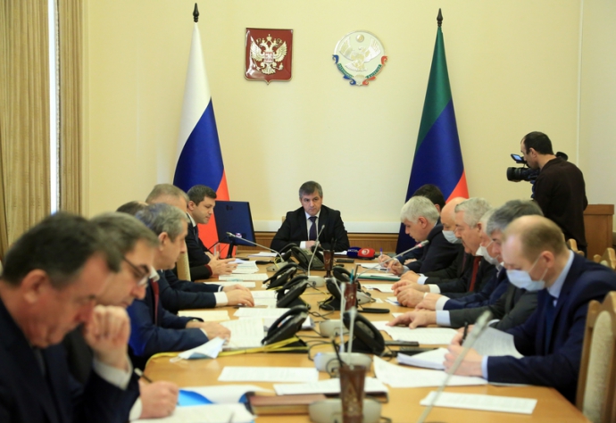 Прошло заседание Правительства РД по вопросам развития кооперации промышленных предприятий Дагестана