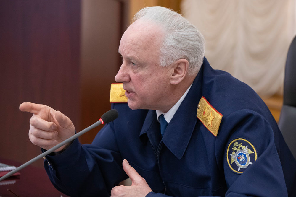Бастрыкин поручил Щурову проверить информацию о нарушениях в фельдшерско-акушерских пунктах в Дагестане