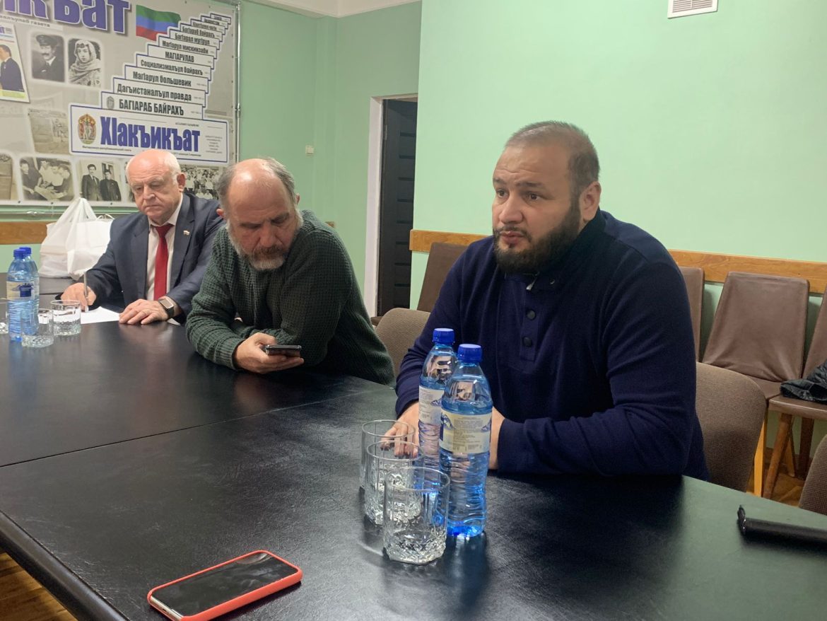 Помощник Главы Дагестана рассказал о своей деятельности по поставке гуманитарной помощи в зону СВО