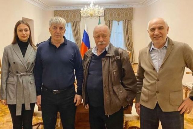 Хизри Абакаров встретил Леонида Якубовича