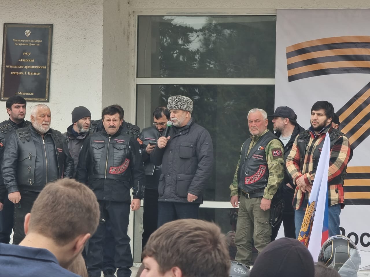 Энгельс Гаджимагомедов: «Пусть подвиг моего сына сплотит наш народ на защиту Родины»