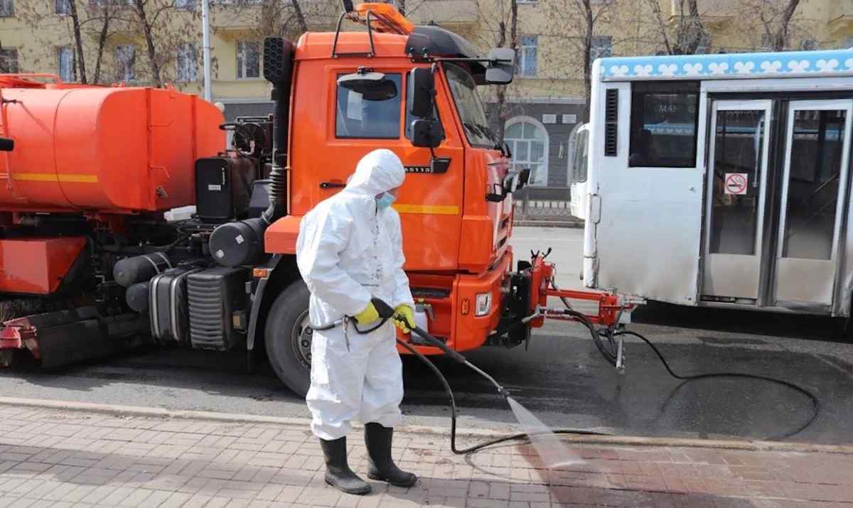 Сегодня в столице Дагестана провели дезинфекцию и мытье улиц