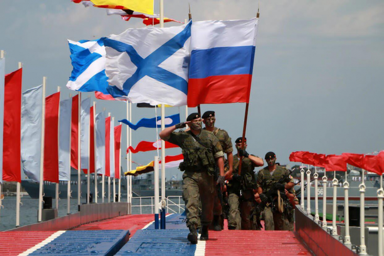 Сергей Меликов поздравил морскую пехоту ВМФ РФ с их праздником.