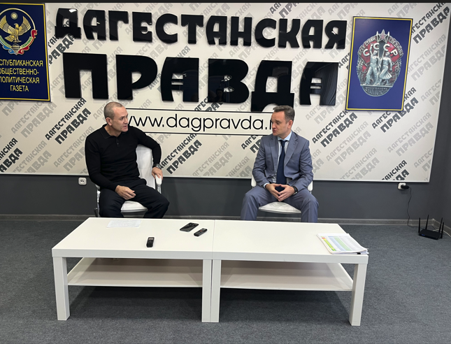 Жамият ерлер онгарылгъан